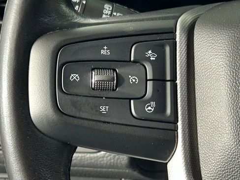 Used 2022 GMC Yukon XL Denali image 30