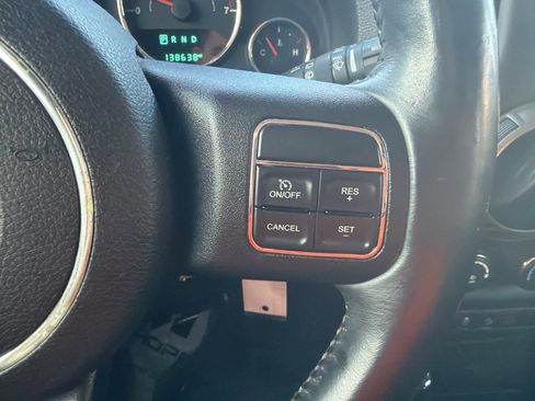 Used 2014 Jeep Wrangler Unlimited Sport w/ Connectivity Group image 19