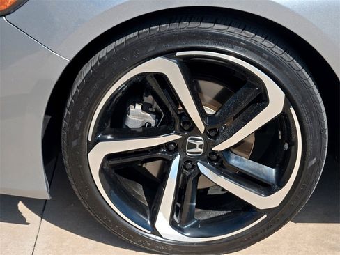 Used 2022 Honda Accord Sport Special Edition image 9