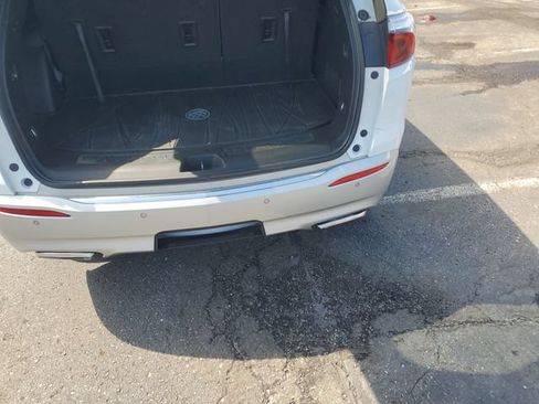 Certified 2024 Buick Enclave Essence AWD/4WD image 24