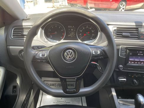 Used 2018 Volkswagen Jetta Wolfsburg Edition FWD image 11