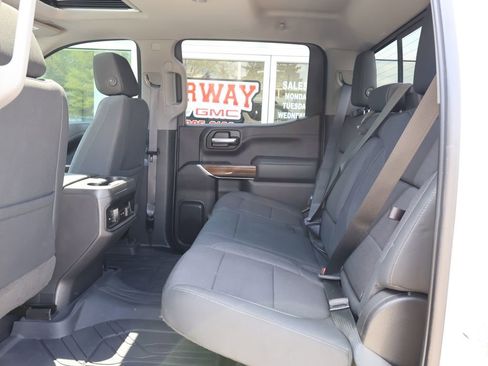 Used 2019 Chevrolet Silverado 1500 LT Trail Boss AWD/4WD image 28