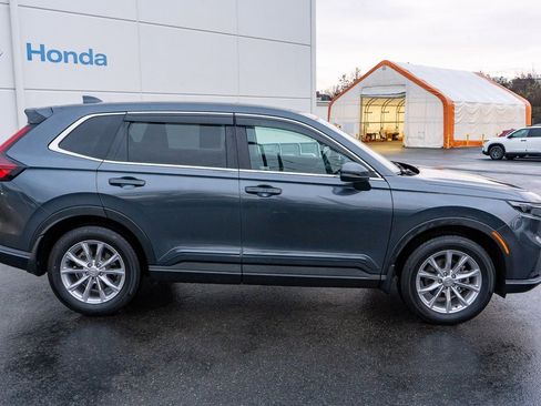 Used 2024 Honda CR-V EX-L image 16