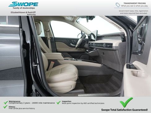 Used 2023 Lincoln Corsair AWD w/ Equipment Group 101A image 10