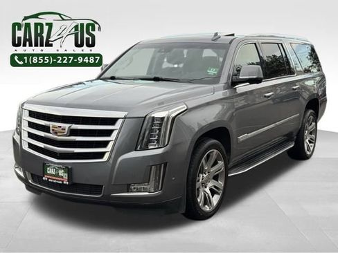 Used 2018 Cadillac Escalade ESV Luxury image 1