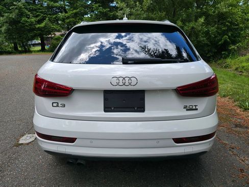 Used 2016 Audi Q3 2.0T Premium Plus w/ Technology Package AWD/4WD image 4