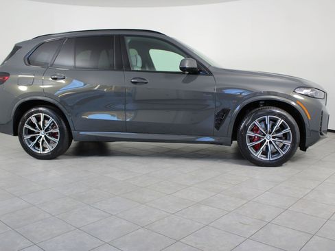 New 2026 BMW X5 xDrive40i w/ M Sport Package image 8
