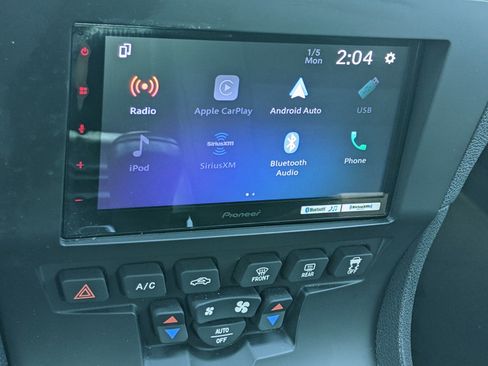 Used 2014 Dodge Charger R/T w/ Blacktop Package image 24