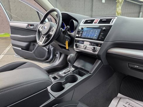 Used 2016 Subaru Outback 2.5i Premium AWD/4WD image 41