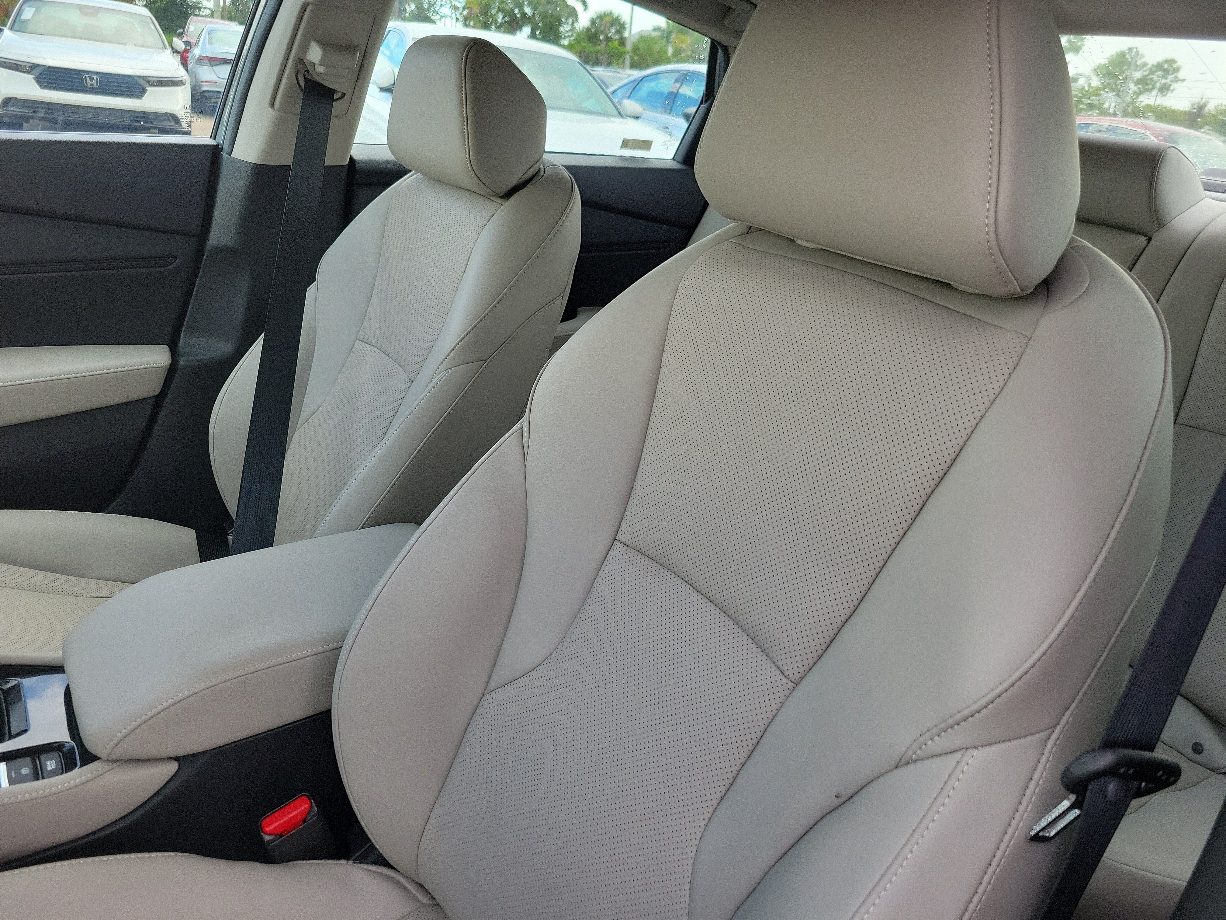 Certified 2025 Honda Accord Touring image 28