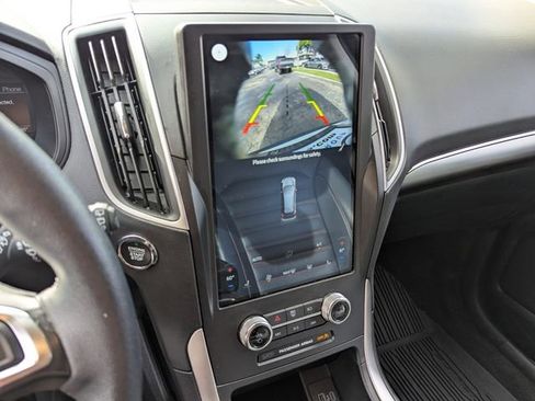 Used 2024 Ford Edge SEL w/ Sport Appearance Package image 25