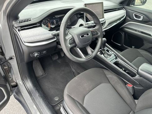 Used 2023 Jeep Compass Sport AWD/4WD image 12