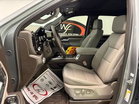 Used 2026 GMC Sierra 1500 SLT w/ SLT Premium Plus Package image 11