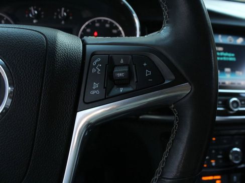 Used 2018 Buick Encore Essence image 31