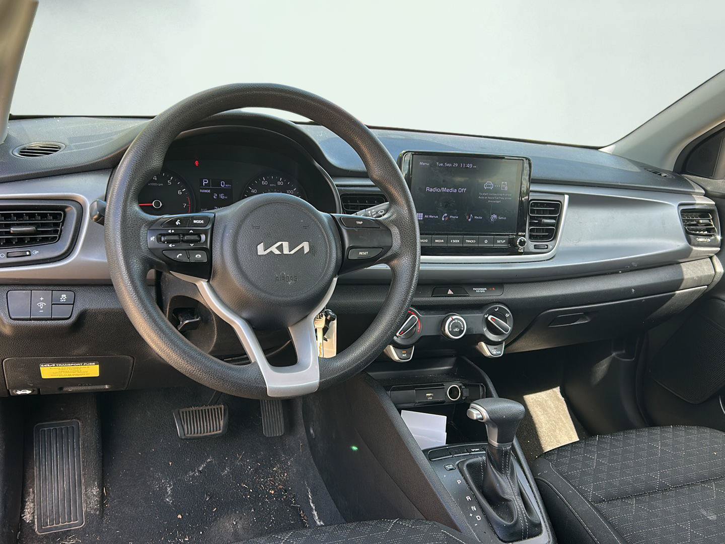 Used 2022 Kia Rio LX FWD image 7