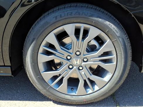 New 2026 Honda Odyssey Touring image 8
