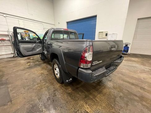 Used 2010 Toyota Tacoma 4x4 Regular Cab image 24