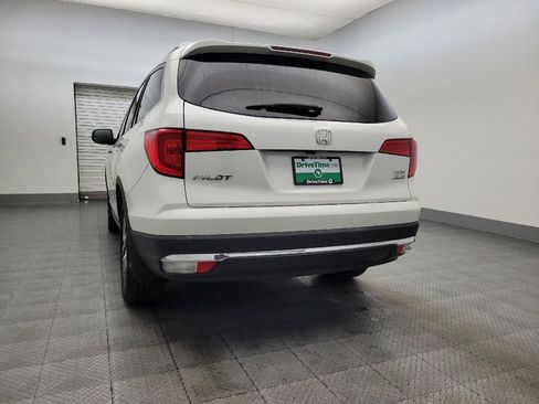 Used 2018 Honda Pilot Elite image 6