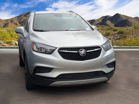 Used 2022 Buick Encore Preferred w/ Safety Package image 3