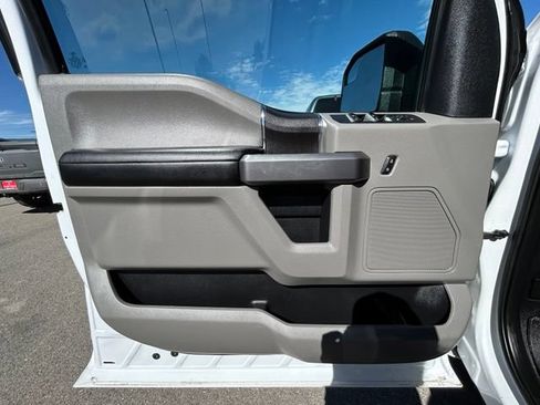 Used 2019 Ford F150 XLT AWD/4WD image 29