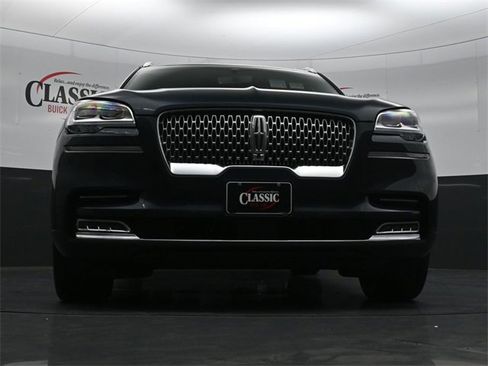 Used 2022 Lincoln Aviator Reserve w/ Equipment Group 201A image 25