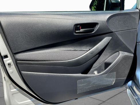 Used 2026 Toyota Corolla LE FWD image 21