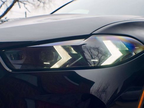 Used 2024 BMW X5 M60i image 12