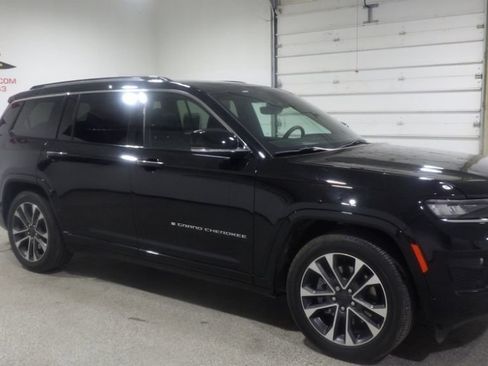 Used 2023 Jeep Grand Cherokee L Overland AWD/4WD image 5