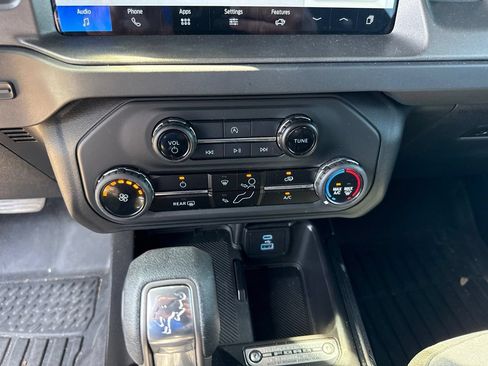 Used 2025 Ford Bronco 4-Door AWD/4WD image 24