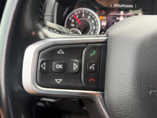 Used 2023 RAM 1500 Laramie AWD/4WD image 18