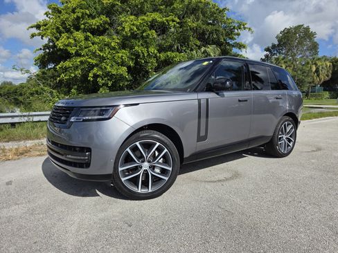 Certified 2024 Land Rover Range Rover SE AWD/4WD image 1