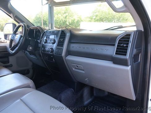Used 2018 Ford F250 XL RWD image 16