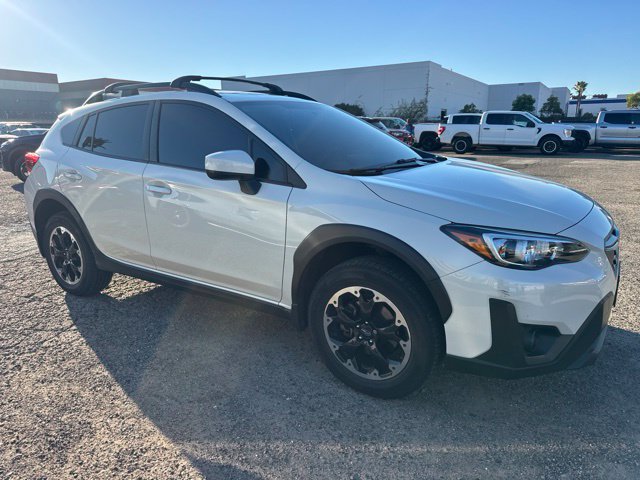 Used 2021 Subaru Crosstrek 2.0i Premium w/ Moonroof Package AWD/4WD image 4