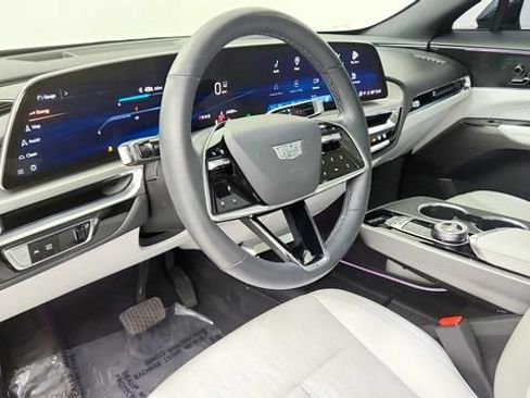 Used 2024 Cadillac Lyriq Luxury RWD image 49