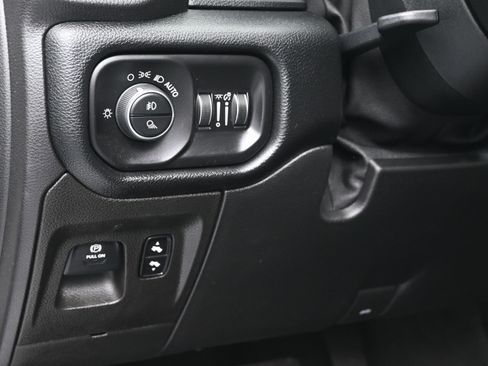 Used 2019 RAM 1500 Laramie w/ Sport Appearance Package image 23