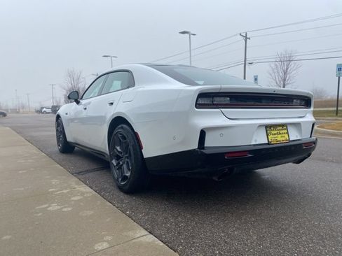 New 2026 Dodge Charger R/T AWD/4WD image 7
