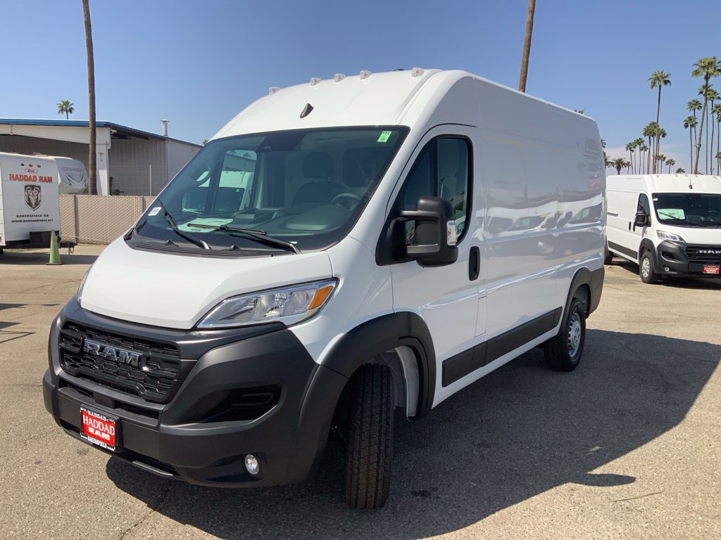 New 2027 RAM ProMaster 2500 w/ Convenience Group FWD image 3