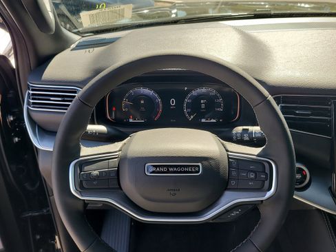 New 2026 Jeep Grand Wagoneer L Limited AWD/4WD image 22