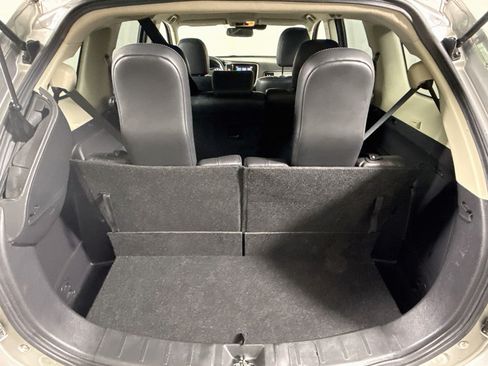 Used 2020 Mitsubishi Outlander LE FWD image 35