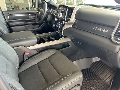 Used 2025 RAM 1500 Big Horn RWD image 27