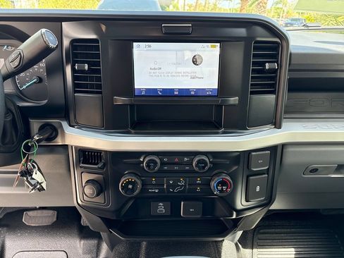 New 2026 Ford F350 XL w/ 360-Degree Camera Package RWD image 30