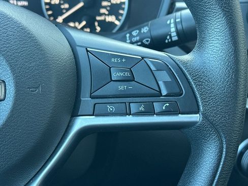 Used 2023 Nissan Altima 2.5 SV image 28