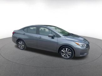 Used 2025 Nissan Versa SV FWD video 2