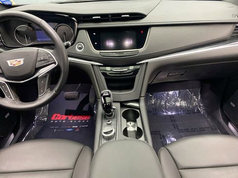 Used 2023 Cadillac XT5 Premium Luxury AWD/4WD image 21
