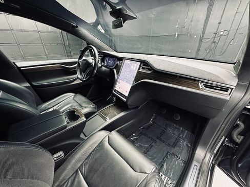 Used 2016 Tesla Model X 90D AWD/4WD image 19