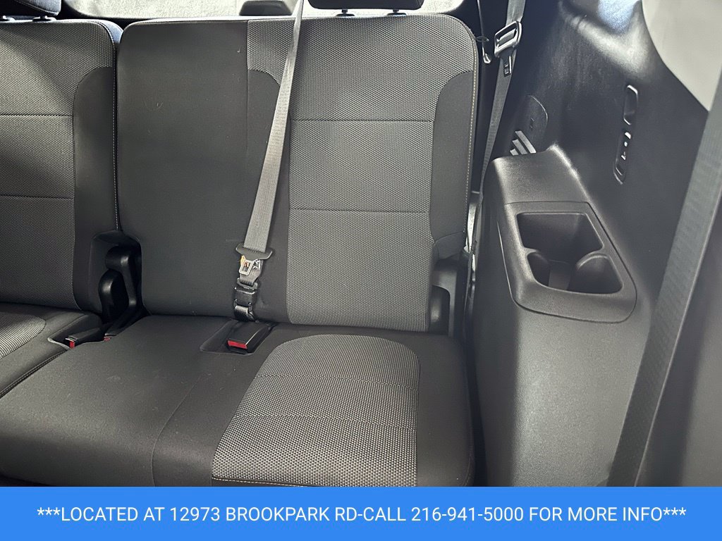 Used 2021 Chevrolet Traverse LT FWD image 21