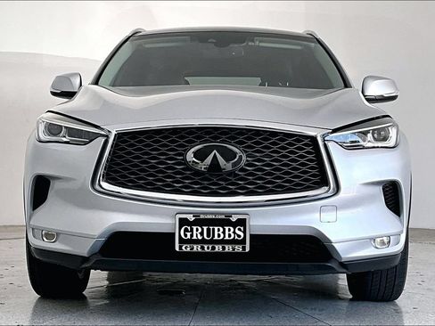 Used 2019 INFINITI QX50 Luxe w/ Cargo Package FWD image 4