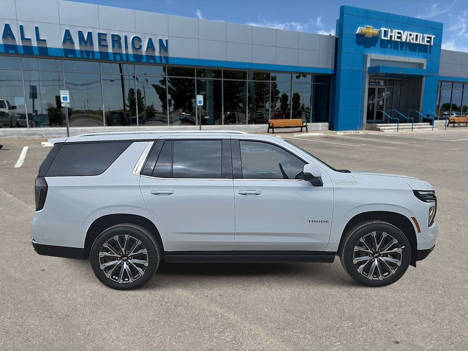 New 2026 Chevrolet Tahoe High Country RWD image 9