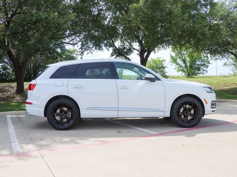 Used 2018 Audi Q7 2.0T Premium Plus w/ Premium Plus Package AWD/4WD image 8