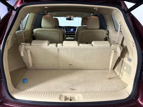 Used 2015 Toyota Highlander XLE AWD/4WD image 21